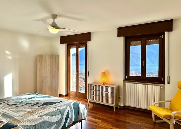 Casa Monte Lago * Dongo